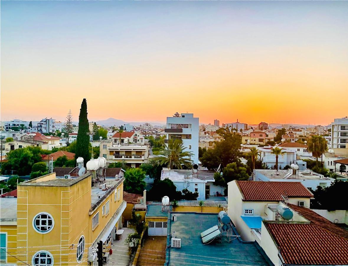Appartamento The Penthouse 401 Larnaca Esterno foto